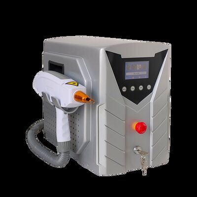 Harga yang bagus Q Switched ND YAG Laser Tattoo Removal Machine Dengan Panjang Gelombang 1064nm 532nm on line