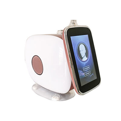 Harga yang bagus 2in1 Microneedle Cold Hammer Rf Microneedling Device Untuk Menghilangkan Kerutan Mengencangkan Kulit on line